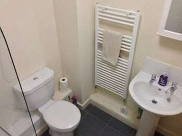  Image of 1 bedroom Flat to rent in Ratcliffe Road Loughborough LE11 at Ratcliffe Road  Loughborough, LE11 1LH