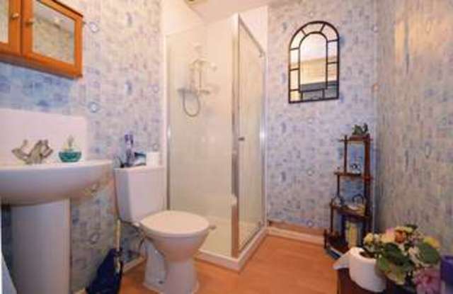  Image of 1 bedroom Retirement Property for sale in Ravenhurst Mews Bristol Road Erdington Birmingham B23 at Ravenhurst Mews Erdington Birmingham, B23 6AZ