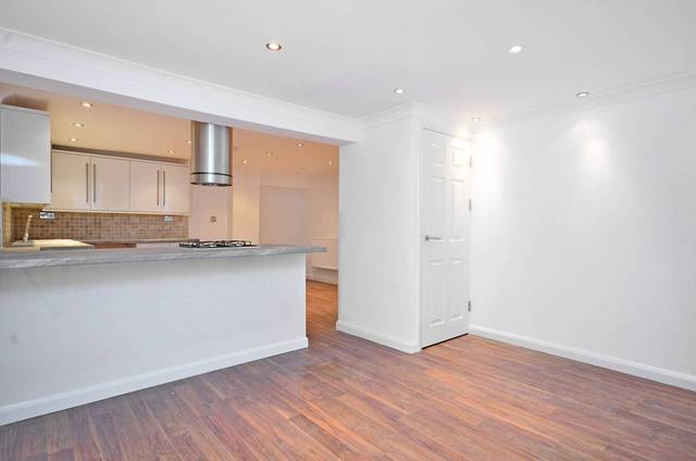  Image of 2 bedroom Maisonette for sale in Rectory Road London N16 at Rectory Road  Hackney, N16 7QP