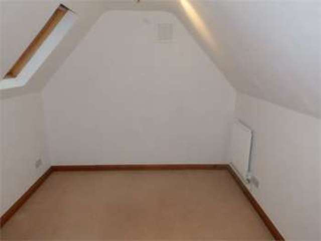  Image of 5 bedroom Detached house to rent in Rectory Road Hadleigh Benfleet SS7 at Rectory road Hadleigh Hadleigh, SS7 2ND