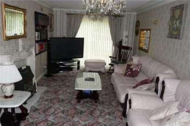  Image of 5 bedroom Detached house for sale in Red Beck Vale Shipley BD18 at Shipley West Yorkshire Shipley, BD18 3BN