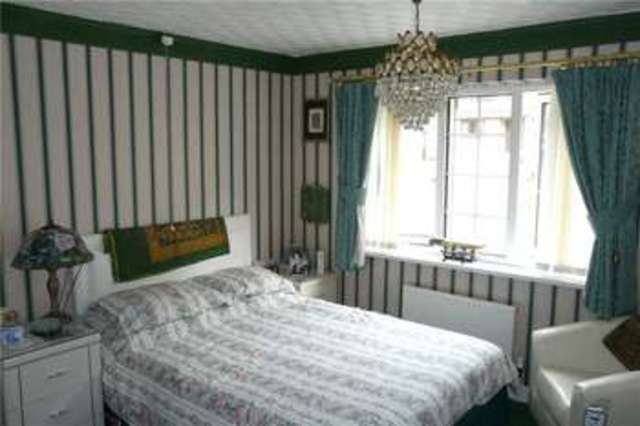  Image of 5 bedroom Detached house for sale in Red Beck Vale Shipley BD18 at Shipley West Yorkshire Shipley, BD18 3BN