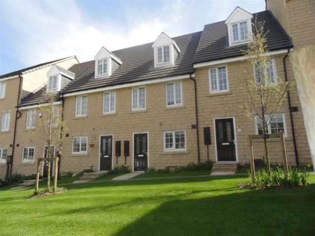  Image of 3 bedroom Terraced house for sale in Redbrook Way Bradford BD9 at Heaton, Bradford, BD9 6SF