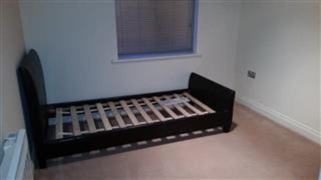  Image of 2 bedroom Flat to rent in Redoaks Way Halewood Liverpool L26 at Halewood  Liverpool, L26 6BN