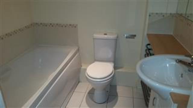  Image of 2 bedroom Flat to rent in Redoaks Way Halewood Liverpool L26 at Halewood  Liverpool, L26 6BN