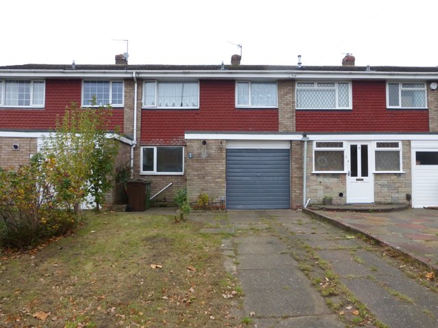  Image of 3 bedroom Terraced house to rent in Redstone Farm Road Birmingham B28 at REDSTONE FARM ROAD  HALL GREEN, BIRMINGHAM, B28 9NT
