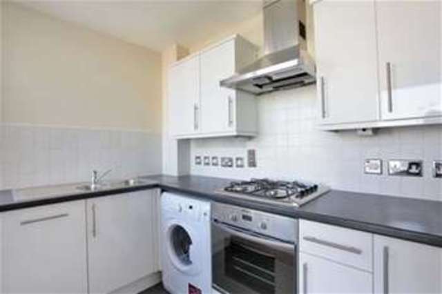  Image of 1 bedroom Flat to rent in North Bank London NW8 at London, NW8 8UW