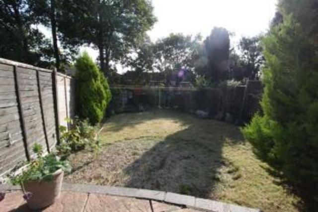  Image of 4 bedroom Semi-Detached house to rent in Regents Park Road Southampton SO15 at Regents Park Road  Southampton, SO15 8NY