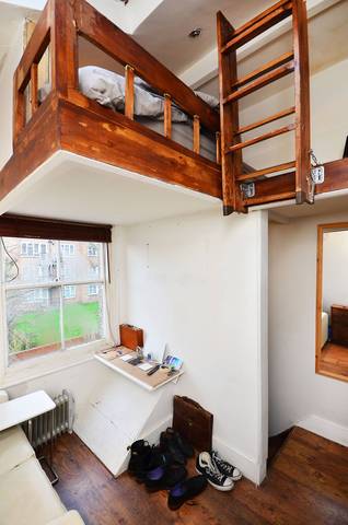  Image of 1 bedroom Flat for sale in Reighton Road London E5 at Reighton Road, Stoke Newington  Clapton, E5 8SQ