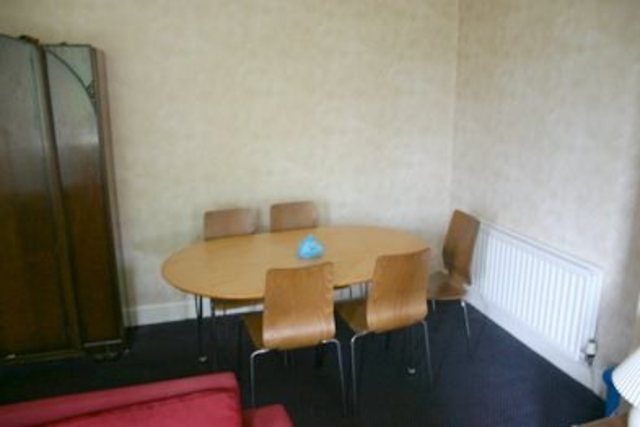  Image of 5 bedroom Flat to rent in Relugas Road Edinburgh EH9 at Newington Edinburgh Edinburgh, EH9 2LZ