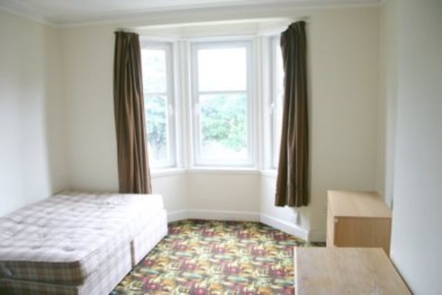  Image of 5 bedroom Flat to rent in Relugas Road Edinburgh EH9 at Newington Edinburgh Edinburgh, EH9 2LZ