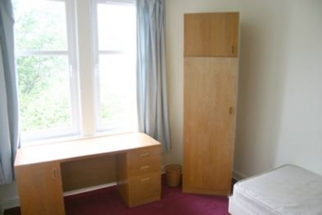  Image of 5 bedroom Flat to rent in Relugas Road Edinburgh EH9 at Newington Edinburgh Edinburgh, EH9 2LZ