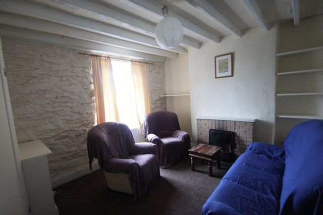 Image of 2 bedroom Terraced house to rent in High Street Rhiwlas Bangor LL57 at Rhiwlas, LL57 4EY