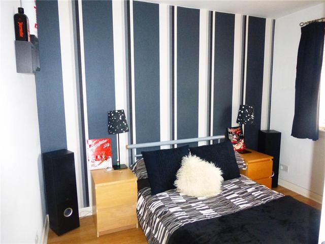  Image of 3 bedroom Semi-Detached house to rent in Riccarton Mains Road Currie EH14 at Currie Edinburgh Edinburgh, EH14 5NF