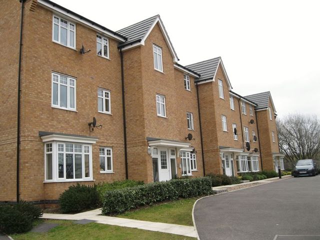  Image of 2 bedroom Flat to rent in Richard Bradley Way Tipton DY4 at Richard Bradley Way  Tipton, DY4 9FB