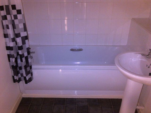  Image of 2 bedroom Flat to rent in Richard Bradley Way Tipton DY4 at Richard Bradley Way  Tipton, DY4 9FB