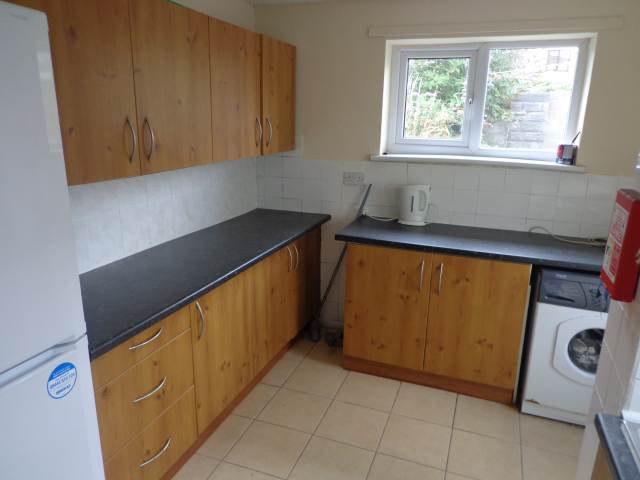  Image of 5 bedroom Detached house to rent in Richard Street Cathays Cardiff CF24 at Cathays Cardiff Roath, CF24 4DB