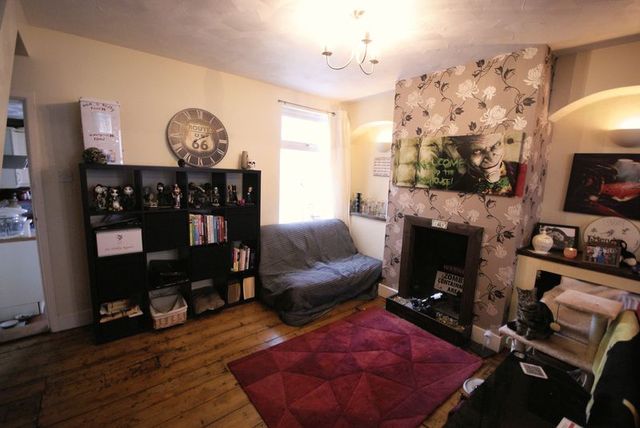  Image of 2 bedroom Terraced house for sale in Richmond Road Gosport PO12 at Richmond Road  Gosport, PO12 3QJ