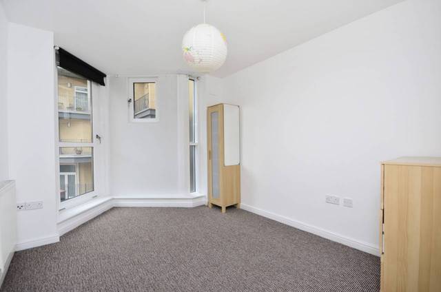  Image of 1 bedroom Flat for sale in Hacon Square Richmond Road London E8 at Richmond Road  London Fields, E8 3QR