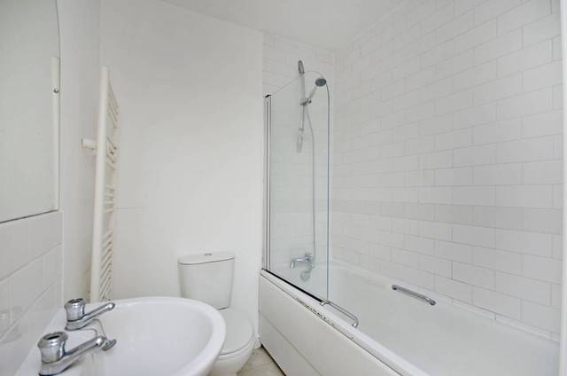  Image of 1 bedroom Flat for sale in Hacon Square Richmond Road London E8 at Richmond Road  London Fields, E8 3QR