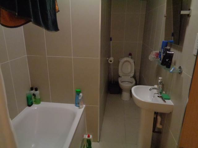 Image of 5 bedroom Flat to rent in Richmond Road Cardiff CF24 at Roath Cardiff Roath, CF24 3BT