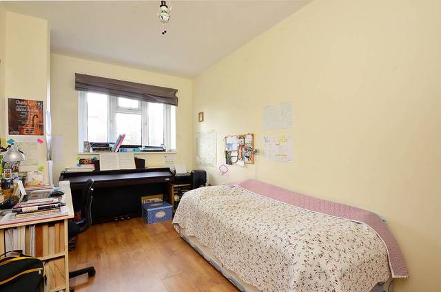  Image of 2 bedroom Flat for sale in Rideout Street London SE18 at Rideout Street  Woolwich, SE18 5EU