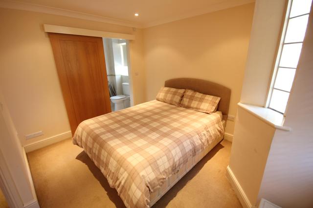 Image of 2 bedroom Apartment for sale in The Ridge Woking GU22 at The Ridge Woking Woking, GU22 7EG