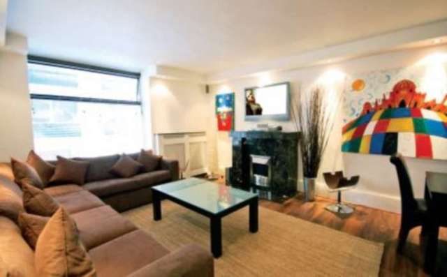  Image of 3 bedroom Apartment to rent in Ridgmount Street London WC1E at Ridgmount Street Fitzrovia London, WC1E 7AQ