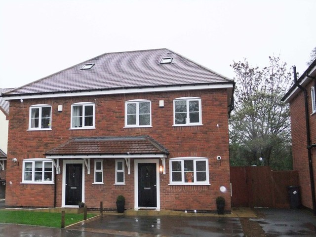  Image of 4 bedroom Semi-Detached house for sale in Ringswood Road Solihull B92 at Ringswood Road  Solihull, B92 7NH