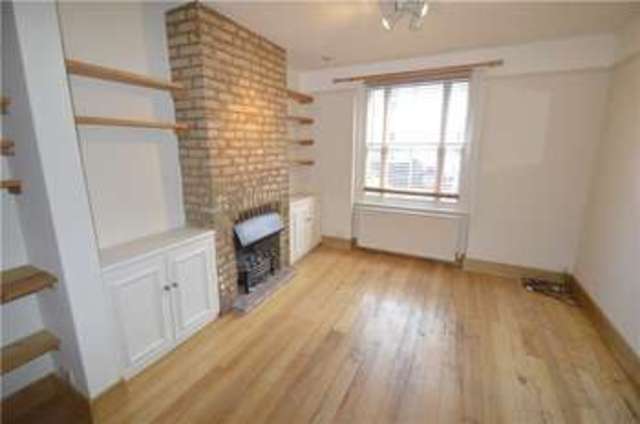  Image of 2 bedroom Semi-Detached house for sale in Risborough Road Maidenhead SL6 at Maidenhead Berkshire Maidenhead, SL6 7BJ