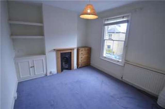  Image of 2 bedroom Semi-Detached house for sale in Risborough Road Maidenhead SL6 at Maidenhead Berkshire Maidenhead, SL6 7BJ