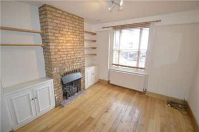  Image of 2 bedroom Semi-Detached house for sale in Risborough Road Maidenhead SL6 at Maidenhead Berkshire Maidenhead, SL6 7BJ