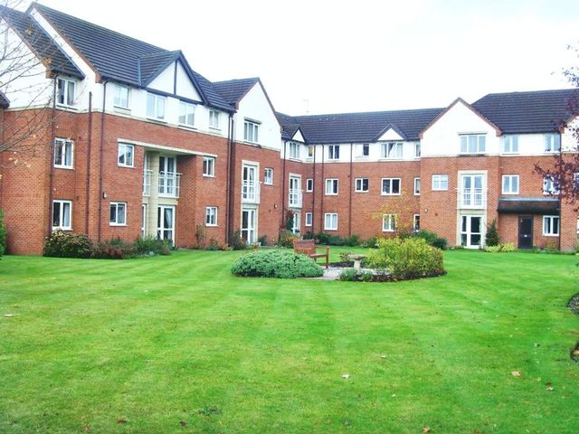  Image of 1 bedroom Retirement Property for sale in Stratford Road Hall Green Birmingham B28 at 1051-1071 Stratford Road Hall Green Birmingham, B28 8AT