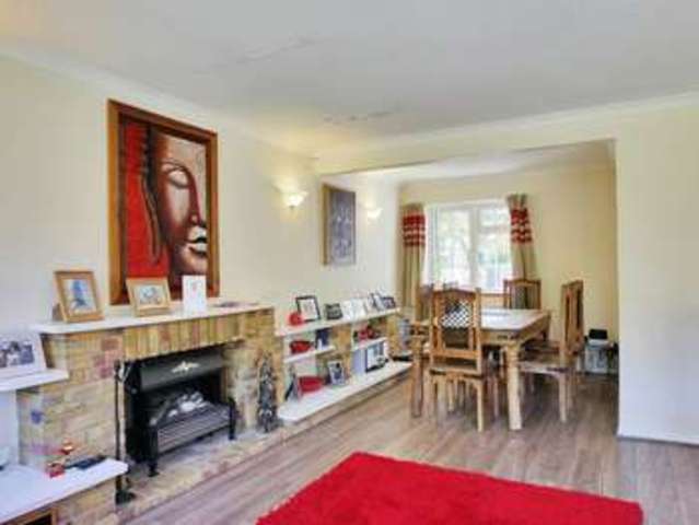 Image of 4 bedroom Detached house for sale in River Mead Ifield Crawley RH11 at River Mead Ifield Green Crawley, RH11 0NS