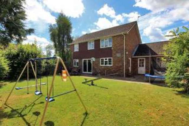  Image of 4 bedroom Detached house for sale in River Mead Ifield Crawley RH11 at River Mead Ifield Green Crawley, RH11 0NS