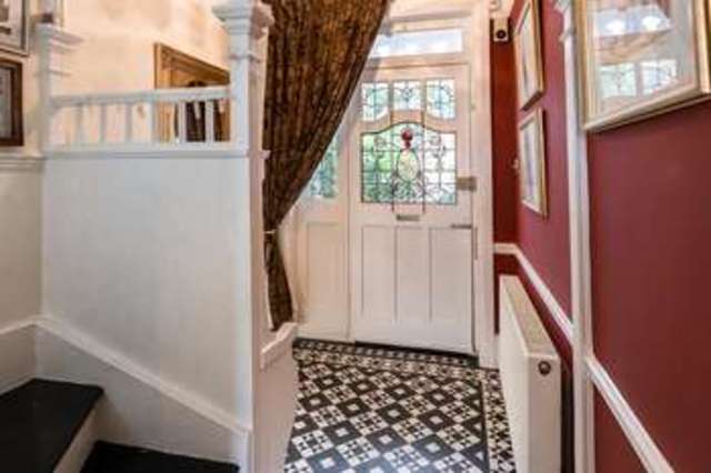  Image of 4 bedroom Property for sale in Riverway London N13 at Riverway London London, N13 5LJ