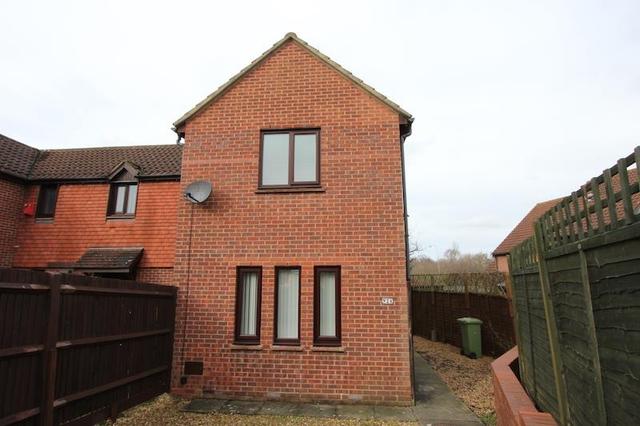  Image of 2 bedroom Semi-Detached house to rent in Robertson Close Shenley Church End Milton Keynes MK5 at Shenley Church End  Shenley Church End, MK5 6EB