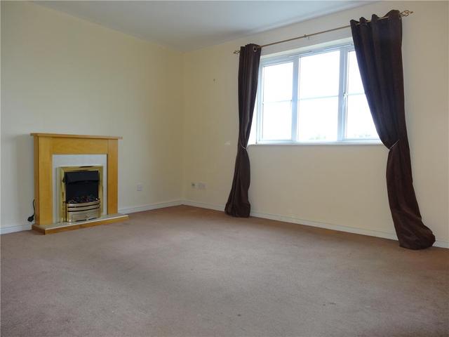  Image of 2 bedroom Flat to rent in Robertsons Gait Paisley PA2 at Paisley Renfrewshire Renfrewshire, PA2 6DN
