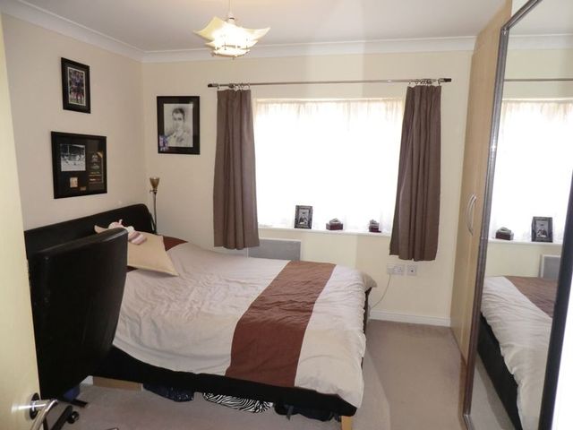  Image of 1 bedroom Flat to rent in Roche Close Rochford SS4 at Roche Close  Rochford, SS4 1PS