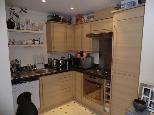  Image of 1 bedroom Flat to rent in Roche Close Rochford SS4 at Roche Close  Rochford, SS4 1PS