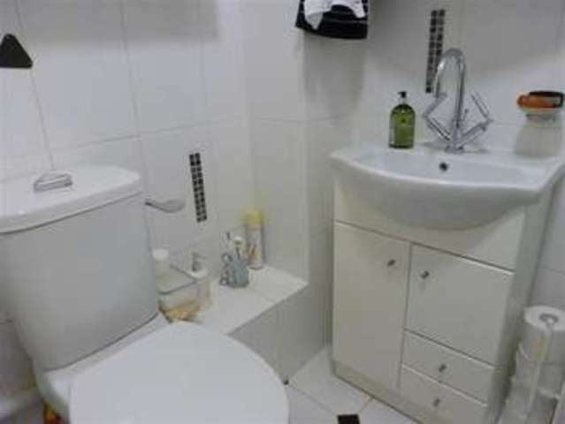  Image of 1 bedroom Apartment for sale in Rock Gardens Bognor Regis PO21 at Bognor Regis West Sussex Bognor Regis, PO21 2LE