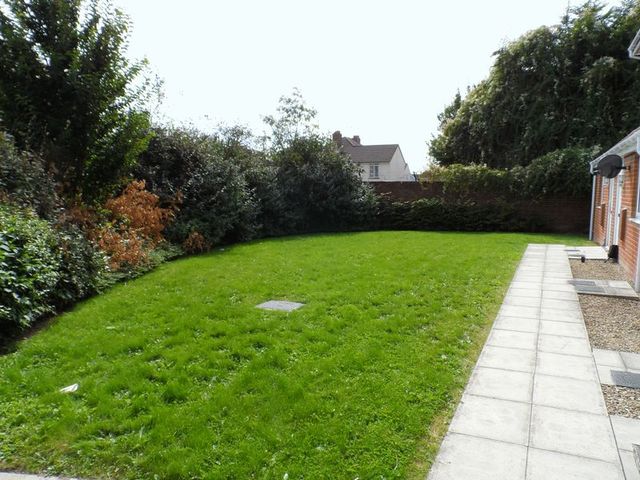  Image of 2 bedroom Flat to rent in Rolling Mill Mews Eastleigh SO50 at Rolling Mill Mews  Eastleigh, SO50 5SX