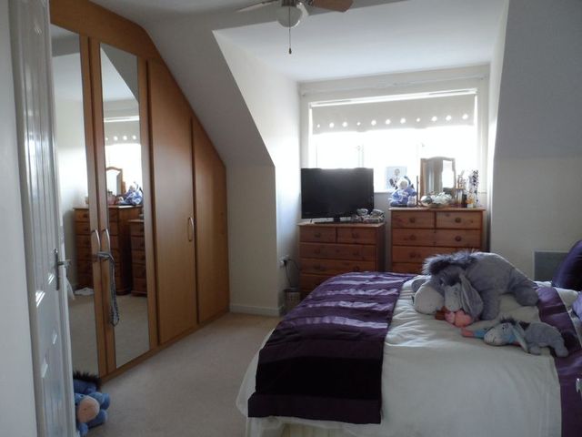  Image of 2 bedroom Flat to rent in Rolling Mill Mews Eastleigh SO50 at Rolling Mill Mews  Eastleigh, SO50 5SX