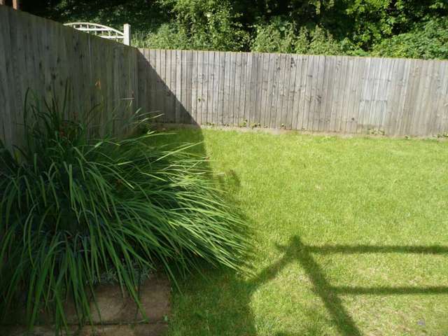  Image of 3 bedroom Semi-Detached house to rent in Roman Way Bicester OX26 at Roman Way  Bicester, OX26 6FL