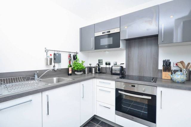  Image of 2 bedroom Flat to rent in Roseberry Place London E8 at Roseberry Place  Dalston, E8 3GD