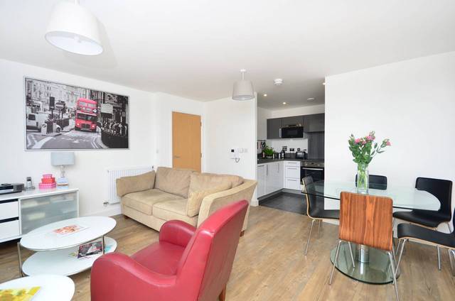  Image of 2 bedroom Flat to rent in Roseberry Place London E8 at Roseberry Place  Dalston, E8 3GD