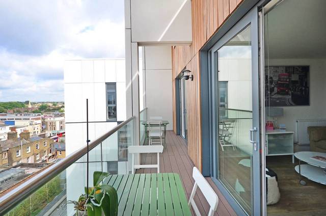  Image of 2 bedroom Flat to rent in Roseberry Place London E8 at Roseberry Place  Dalston, E8 3GD