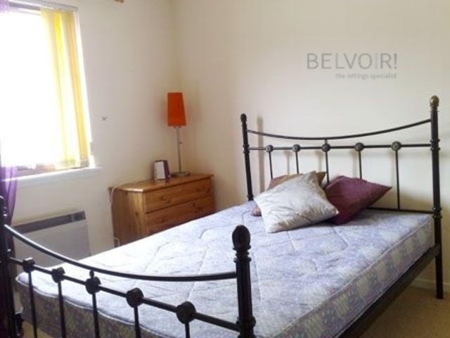  Image of 4 bedroom Terraced house to rent in Rosebery Terrace Stirling FK8 at Riverside Dundee Dundee, FK8 1TX