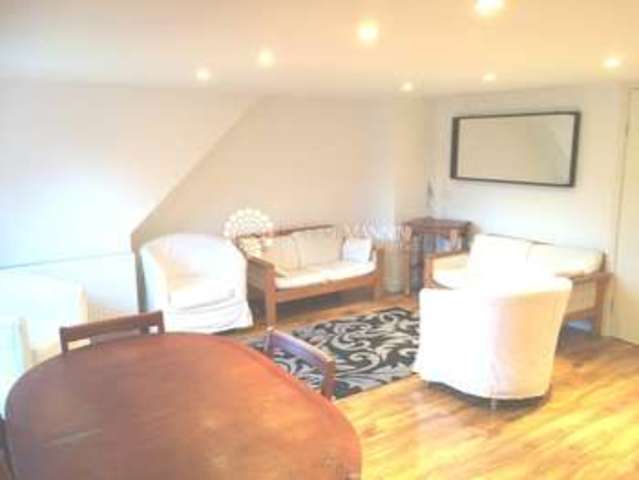  Image of 1 bedroom Apartment to rent in Rosedene Avenue London SW16 at Rosedene Avenue  Greater London, SW16 2LS
