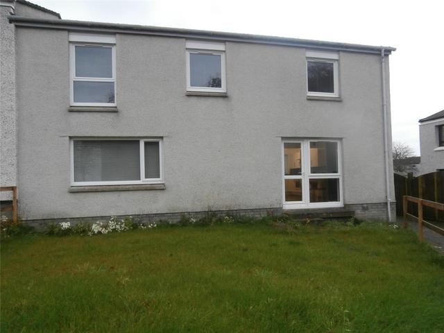  Image of 4 bedroom Flat to rent in Ross Crescent Milton Invergordon IV18 at Invergordon Highland Highland, IV18 0PS